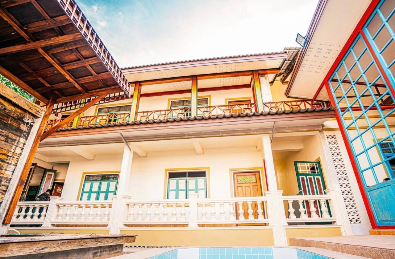 Dream House Lodge Sukhothai Bagian luar foto